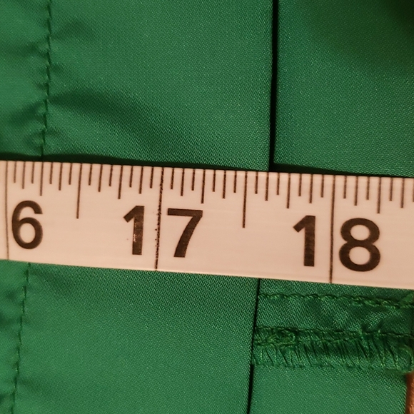 Ralph Lauren Women's Green Golf Skirt - Picture 14 of 14